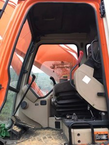 Secondhand <b>excavator</b> <b>Machine</b> Original Doosan DH420LC-7 Crawler <b>Excavator</b> from Japan for sale - Product Image 5