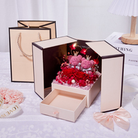 Boîte à bijoux en forme d'ours en mousse avec rose éternelle à double porte, boîte cadeau de Noël, boîte à rouge à lèvres pour la Saint-Valentin, fleur éternelle