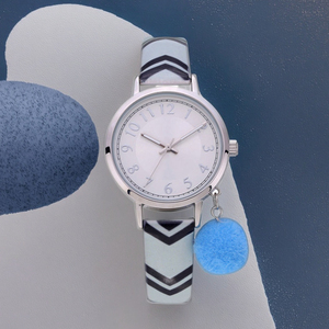 Elegante <span class=keywords><strong>Orologio</strong></span> da Polso <span class=keywords><strong>Blu</strong></span> da <span class=keywords><strong>Donna</strong></span> con Cassa Quadrata in Lega PC, Cinturino in Pelle, Impermeabile, Logo Personalizzabile - per Stili Business e Cerimonia - Product Image 6