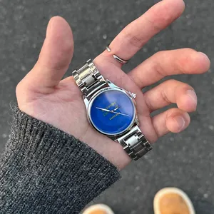 Reloj de la serie Bound2 de Kanye West, de alta gama, con cubierta de CD, movimiento de cuarzo, brazalete de acero, reloj nacional, unisex, esfera azul - Product Image 6