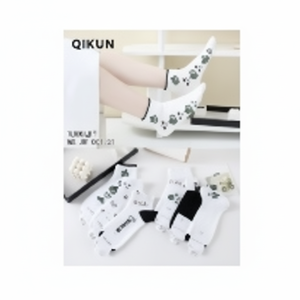 Women's Warm and Breathable Nylon <b>Ankle</b> <b>Socks</b> Custom Logo Crew Length with Character Print Thin <b>Thickness</b> Size One Size - Product Image 1