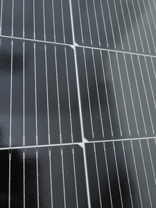 Promotion Exceptionnelle : Batteries Solaires PERC de Grade A à Haute Efficacité 700W – Fournisseurs en Gros pour Montage sur Toit Plat - Product Image 1