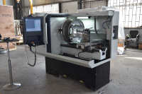 Machine de rénovation de jantes en alliage d'aluminium CK6160Q Machine de tour CNC de réparation de jantes en alliage à coupe diamantée horizontale