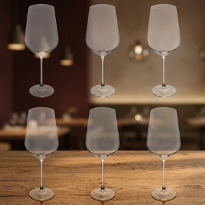 Set Camille Sibilla di 6 Calici da Vino Trasparenti da 770ml, Soffiati a Mano, Forma a Campana, Modello Galileo, Durevoli in Metallo, Plastica e Cristallo - Product Image 2