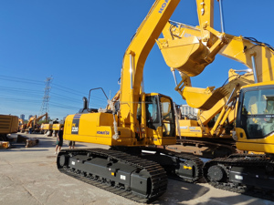 Modèle le plus récent d'excavatrice Komatsu PC 220 de 22 tonnes en stock au Japon, excavatrice hydraulique sur chenilles Komatsu d'occasion à vendre - Product Image 2