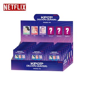     เข็มกลัดติดเสื้อโลหะผสมสังกะสีลายตัวละครจาก Netflix กล่องสุ่ม ของสะสม ตราสัญลักษณ์ลึกลับ คอลเลกชันแฟนคลับ - Product Image 1