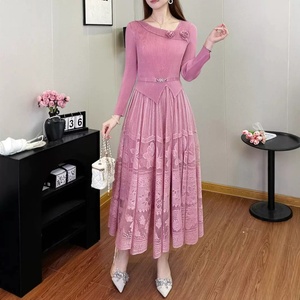 Robe plissée Miyake décontractée grande taille en dentelle pour femmes 2025 – Vente en gros pour fabricants - Product Image 3