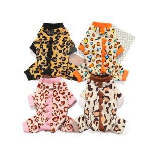 Neu eingetroffen: Modische Luxus-Hundekleidung für Herbst und Winter – Süße Leopardenmuster-Felljacke mit Reißverschluss und Heattech-Technologie - Product Image 6