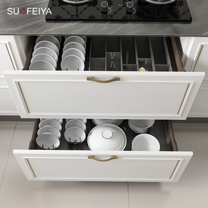 SOFEYIA Armoires de cuisine en <span class=keywords><strong>bois</strong></span> PVC personnalisables Armoires de base d'évier auto-assemblées Fabricants de <span class=keywords><strong>menuiserie</strong></span> MDF pour les villas de Dubaï - Product Image 5