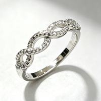 Bagues en laiton plaqué platine, pierres étincelantes élégantes pour les fêtes d'anniversaire, les mariages, les anniversaires de mariage, bijoux de mode, cadeaux