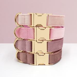 2024 novo produto de inverno atacado cão coleiras bonito rosa item gravura nome pet coleiras veludo popular refrigeração coleira do cão - Product Image 1