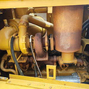 Bulldozer Caterpillar D6H Usado Original de Japón con Motor CAT 3306, Bulldozer Mediano con Ripper para Construcción y Nivelación de Terrenos - Product Image 6