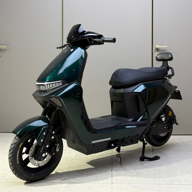 High-power, Long-range E-bike ,latest Model, Most Popular, Market - Designed, First Choice for Urban Commuting Electric Scooter