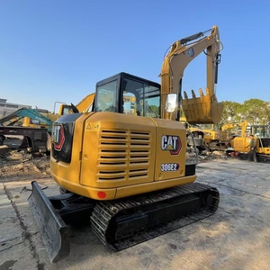 Excavadora de orugas japonesa usada de 6 toneladas del año 2023, excavadora de orugas Cat 305.5 306 de segunda mano, miniexcavadora de alta calidad con garra - Product Image 1