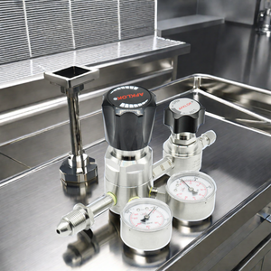 Régulateur de gaz en acier inoxydable haute pression 6000 Psi, cylindre de laboratoire standard corrosif avec soupape de sécurité - Product Image 3
