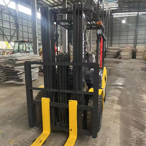 Carretilla elevadora usada Komatsu FD30 de alta calidad con 3 toneladas original importada de Japón en 2023 - Product Image 5