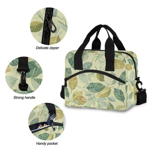 Hawaiian Custom Tropical Leaves Insulated Lunch Cooler Bag 15L Polyester Food Storage Thermal Stylish and Practical Lunch Bag - Product Image 5