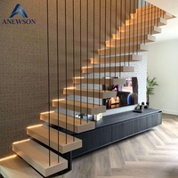Escalier flottant moderne en acier et bois avec garde-corps en verre pour villa et appartement – Durable, sûr, écologique, facile à assembler