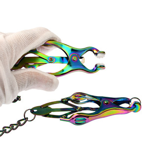 Pinces à tétons BDSM avec chaîne, non-percantes, en métal et plastique, étanches, stimulation du clitoris, jouet sexuel pour femmes adultes - Product Image 4