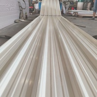 Tuiles de toiture ondulées en UPVC transparentes, forme trapézoïdale polyvalente, surface ASA, matériau PVC
