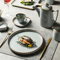 Service de table en grès et porcelaine, thème nordique personnalisé, motif moucheté, pour usage en restaurant