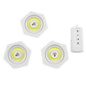 Veilleuse LED avec télécommande, lot de 3, blanc chaud, interrupteur tactile, alimentée par piles, forme hexagonale - Product Image 3