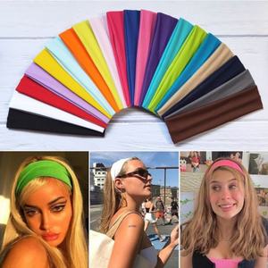 عصابة رأس رياضية بلون موحد، مرنة وعريضة للصالة الرياضية واليوغا والتمارين، عصابة امتصاص العرق، رباط للجري واليوغا، 28 لونًا بالجملة - Product Image 2