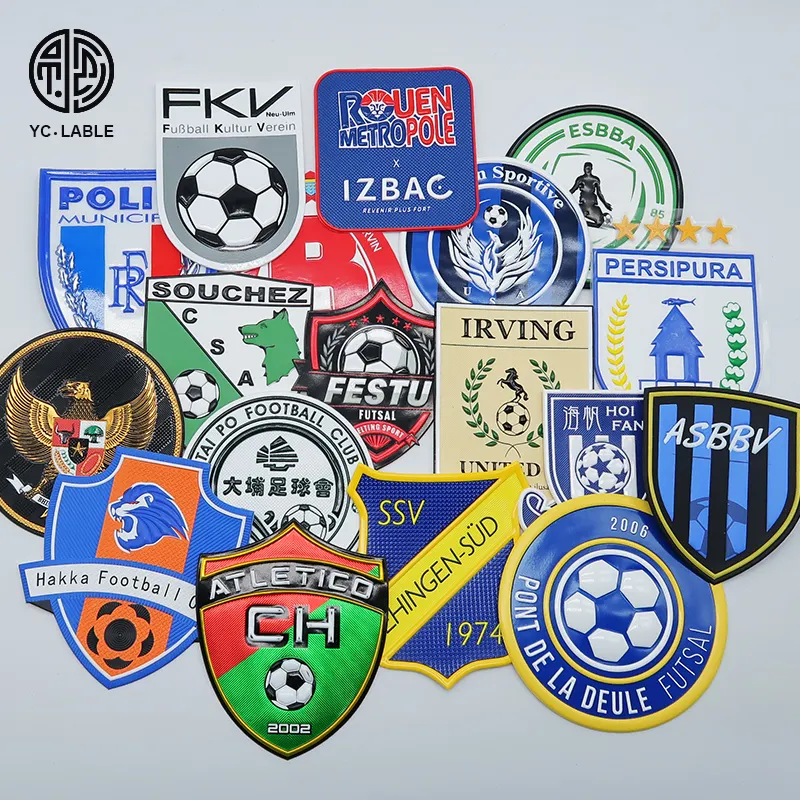 Etiqueta de roupas de TPU de ferro personalizada logotipo de borracha de clube de futebol 3D etiqueta de silicone em relevo para roupas com logotipo de transferência de calor