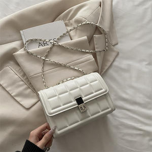 กระเป๋าผู้หญิงแบบควิลท์เ<span class=keywords><strong>น</strong></span>ื้อพรีเมียม รุ่นใหม่ปี 2025 <span class=keywords><strong>แฟ</strong></span><span class=keywords><strong>ช</strong></span>ั่<span class=keywords><strong>น</strong></span>ทั<span class=keywords><strong>น</strong></span>สมัย สายโซ่เอ<span class=keywords><strong>น</strong></span>กประสงค์ สไตล์อินเท<span class=keywords><strong>รน</strong></span>ด์ สะพายไหล่และสะพายข้าง - Product Image 3