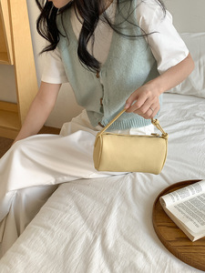 Bolso de Mano Mini Cilíndrico Estilo Coreano 2026, Nuevo Bolso Bandolera Minimalista con Patrón de Lichi, Diseño Exclusivo, Bolso Portátil para Mujer - Product Image 5