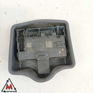 Unité de commande de porte avant droite 5Q4959592N pour Audi A1 Mk2 à partir de 2018- (85603) - Product Image 1