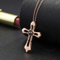 Collier personnalisé en argent 925 avec croix et photo multilingue, pendentif mode en forme de croix ajourée, idéal pour les cadeaux de couple