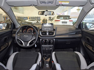 Coches de gasolina HATCHBACK T.oyota Y. Aris L <span class=keywords><strong>2022</strong></span> 1.5L CVT Leading PLUS Edition coche de buena calidad y bajo <span class=keywords><strong>precio</strong></span> - Product Image 3