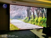 Pantalla LED con Soporte para Reproducción en Múltiples Pantallas, para Mostrar Información Diversa de Forma Eficiente, para Uso Comercial