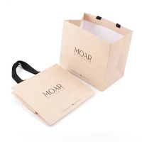 Impression de logo personnalisé Sac en papier texturé de luxe Sacs d'emballage cadeau cosmétique