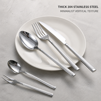Ensemble de couverts de haute qualité en acier inoxydable 304, style colonne romaine, cuillère et fourchette, compatible lave-vaisselle, pour restaurant.