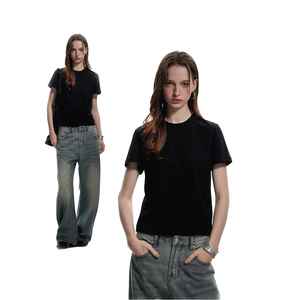 11KN da donna in puro cotone Basic Slim Fit Casual Cool antibatterico a maniche corte t-shirt a spalla destra tinta unita di fascia alta in bianco - Product Image 1