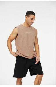 Chaleco Deportivo para Hombre al por Mayor, Camiseta sin Mangas de Secado Rápido, Top Transpirable para Gimnasio con Logotipo Impreso, Fabricante de Ropa Deportiva ODM/OEM - Product Image 3