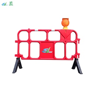 Barrière de circulation amovible en plastique HDPE PE, garde-corps pour parking - Product Image 1