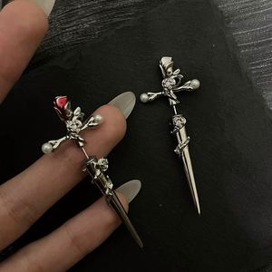 Pendientes de Rosa Gótica con Espinas para Mujer, Pendientes de Cruz y Espada, Pendientes Envolventes de Espinas, Pendientes de Flor con Perla y Aguja para Piercing - Product Image 2