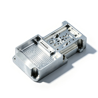 Pièces usinées CNC en acier inoxydable sur mesure, pièces de machines en aluminium usinées CNC 5 axes