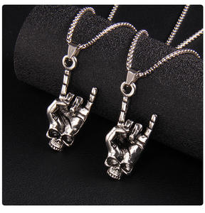 Collier pendentif punk <span class=keywords><strong>rock</strong></span> <span class=keywords><strong>roll</strong></span> en acier inoxydable pour hommes et femmes, bijoux hip hop, chaîne de <span class=keywords><strong>pull</strong></span> tête de mort gothique pour hommes, bijoux masculins - Product Image 2