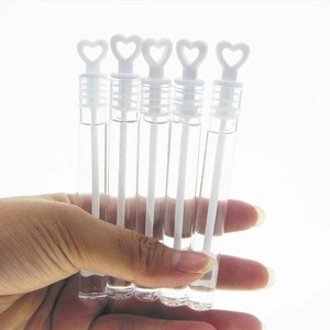 หลอดฟองสบู่สีขาวขนาดเล็กน่ารัก รูปหัวใจ หลอดเปล่าสำหรับใส่สบู่ ของชำร่วยงานแต่งงาน ของขวัญวันเกิด อุปกรณ์จัดงานเลี้ยง - Product Image 2
