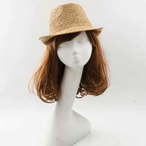Chapeau Fedora Unisexe en Paille Tressée Tendance – Style Simple et Décontracté pour l'Été, Chapeau de Soleil Panama Trilby pour Voyages en Plein Air et Pêche - Product Image 5