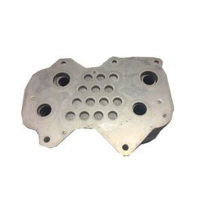 Refroidisseur d'huile moteur de haute qualité 077117021Q pour <span class=keywords><strong>AUDI</strong></span> A6 <span class=keywords><strong>C5</strong></span> Avant 2004.04-2005.01 <span class=keywords><strong>RS6</strong></span> Plus quattro (353KW, 480PS) - Product Image 2