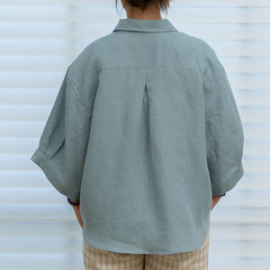 <span class=keywords><strong>Camisa</strong></span> informal de <span class=keywords><strong>lino</strong></span> de gran tamaño con cuello de manga corta personalizada Oem azul marino liso y cuadrado para <span class=keywords><strong>mujer</strong></span> - Product Image 3