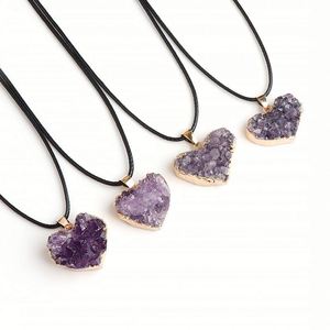 Natural Amethyst <b>Cluster</b> Pendant White <b>Crystal</b> Irregular Tooth Cave Heart-Shaped Necklace Carved Gemstone Material - Product Image 5