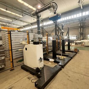 Kol labor atives Palettier system mit automat isierten automatischen Staplern für pneumatische Manipulator arme - Product Image 1