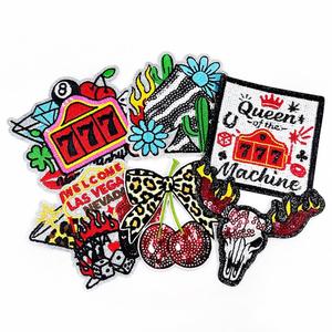 Patch thermocollant brodé en 3D, thème Las Vegas, avec motifs dés, cartes à jouer, tête de cerf et pêche, pour la décoration de vêtements - Product Image 2