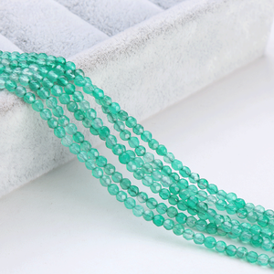 Cuentas de Piedras Preciosas de Piedra Lunar Arcoíris en Venta, 2513 Variedades con Cortes Trillion, Esmeralda Radiante y Hexagonales - Product Image 6